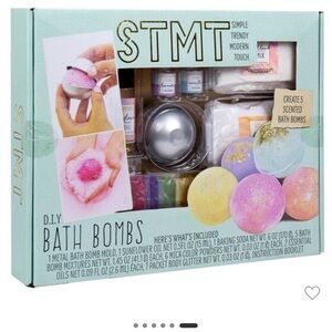 STMT D.I.Y. Bath Bombs kit new in sealed box